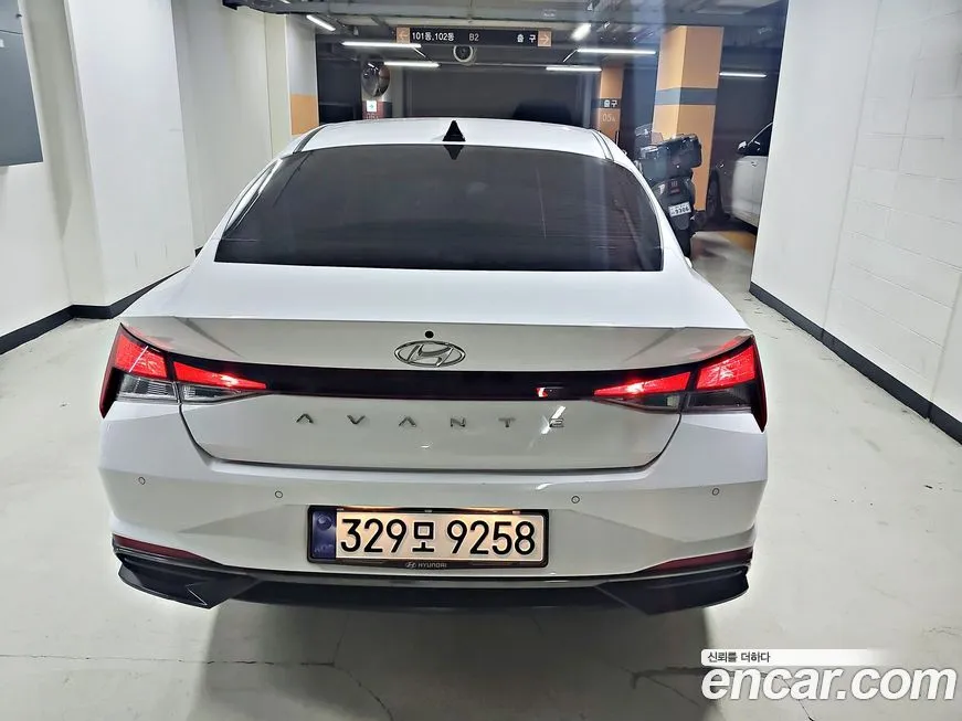 Hyundai AVANTE — фото 9