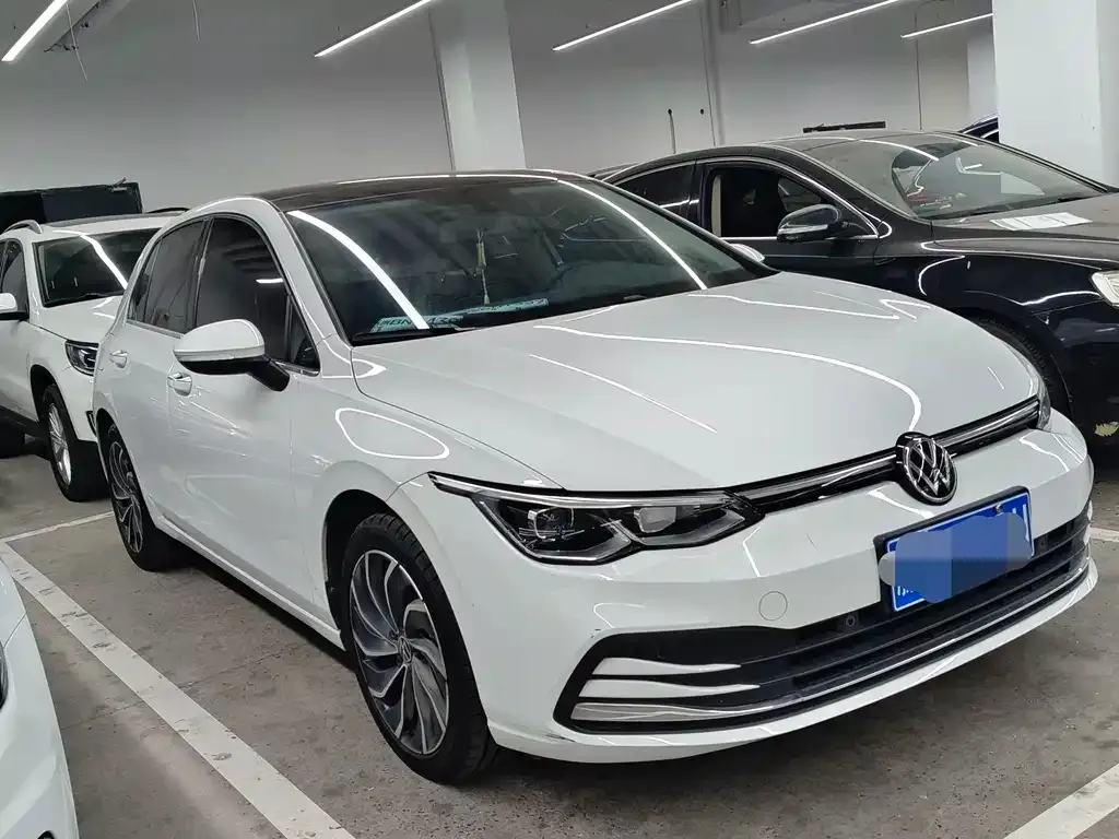 Volkswagen Golf 2022 из CN, фото 3