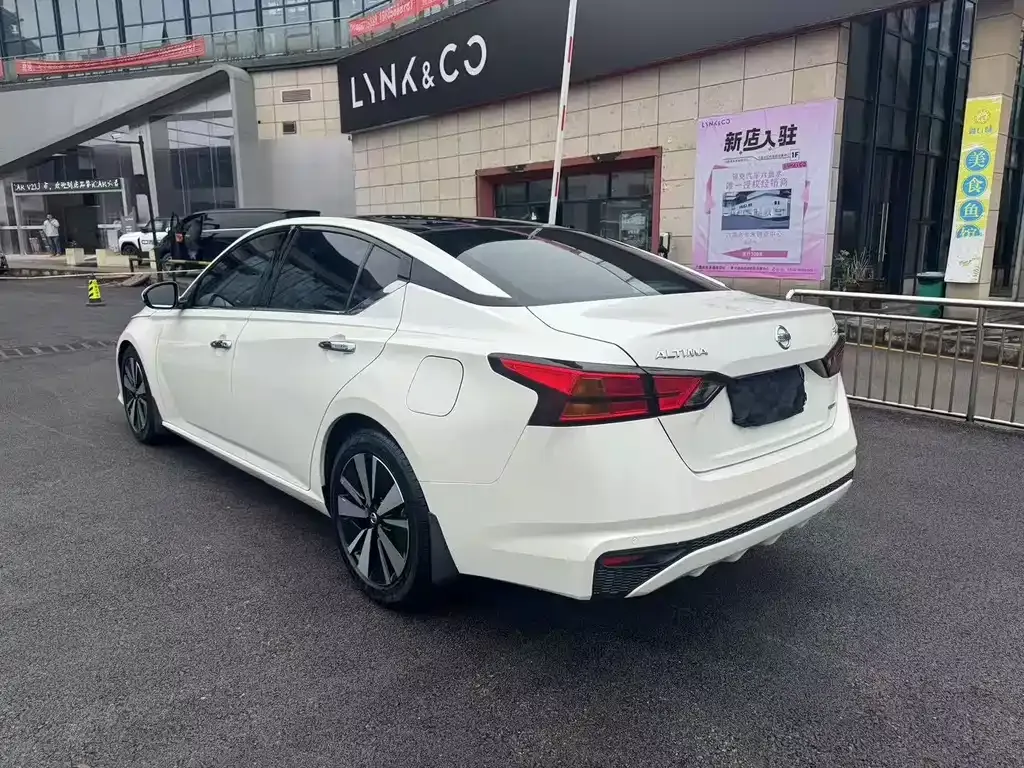 Nissan Teana 2021 из CN, фото 4