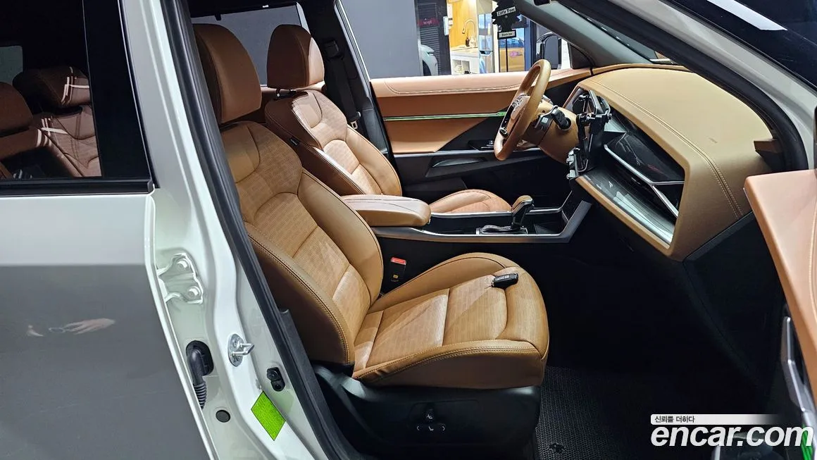 KG Mobility (Ssangyong) Torres — фото 10