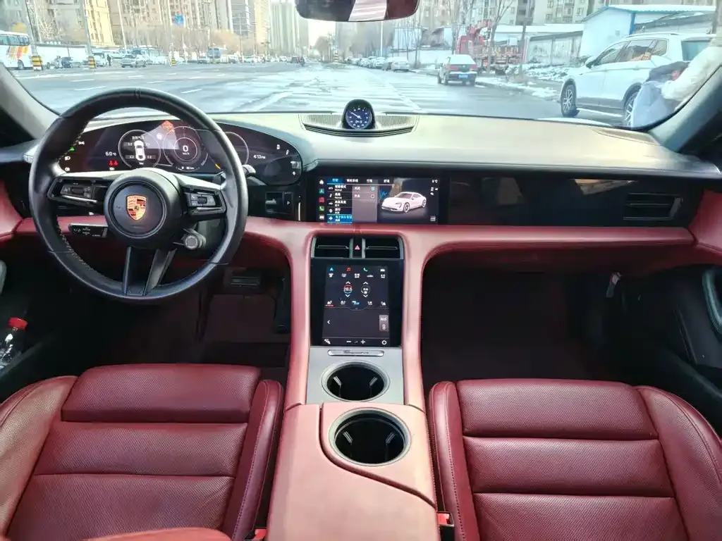 Porsche Taycan 2021 из CN, фото 8