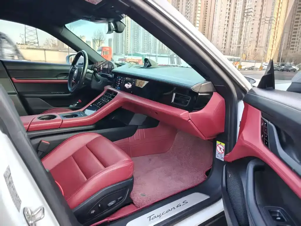 Porsche Taycan 2021 из CN, фото 4