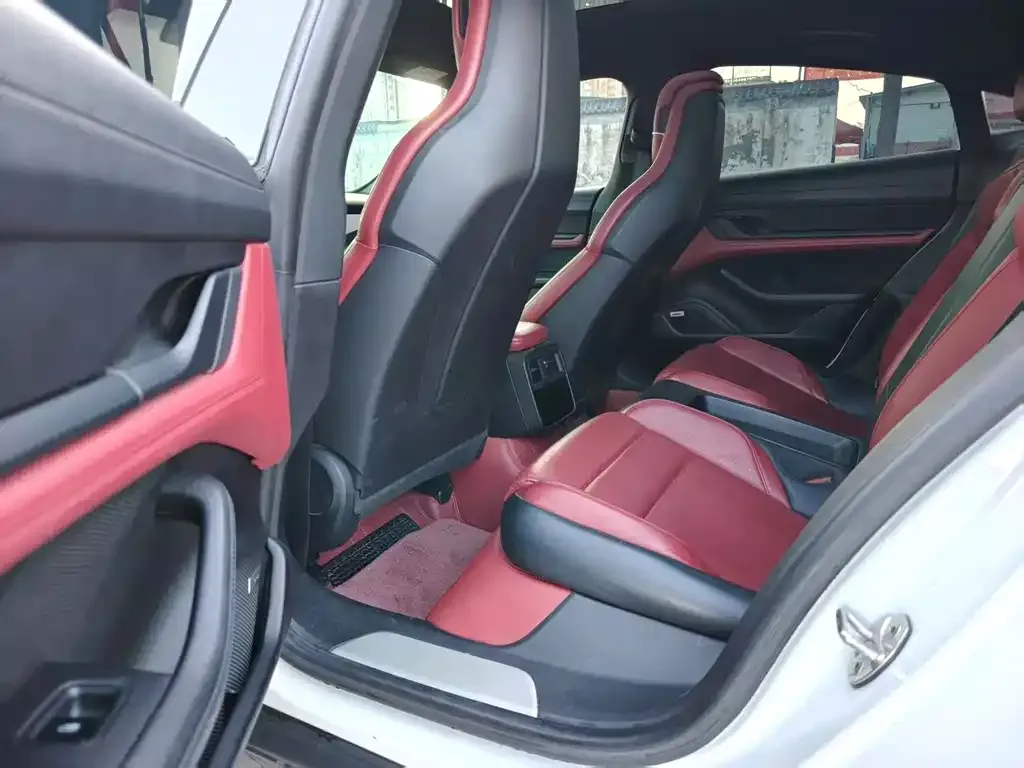Porsche Taycan 2021 из CN, фото 3