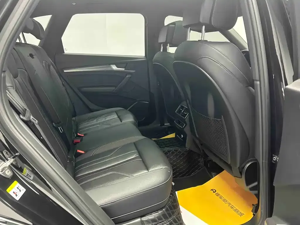 Audi Q5L 2023 из CN, фото 10