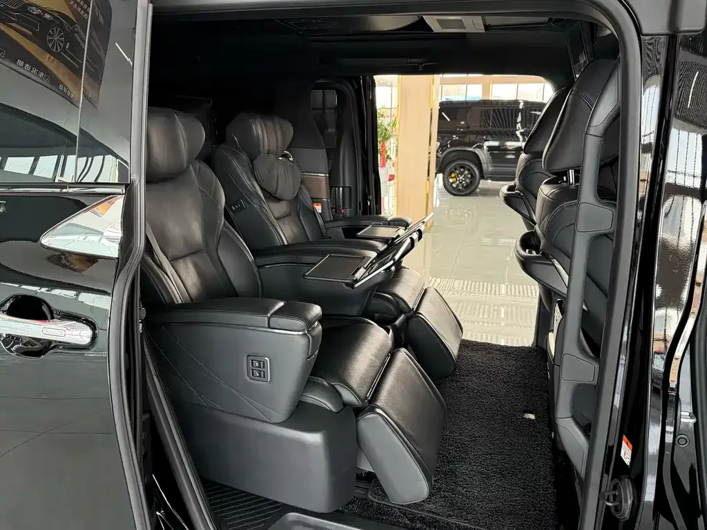 Toyota Alphard 2024 из CN, фото 3