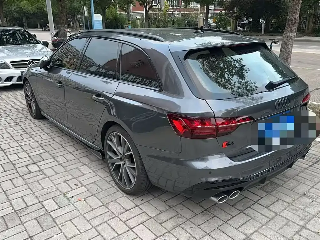 Audi S4 2024 из CN, фото 5