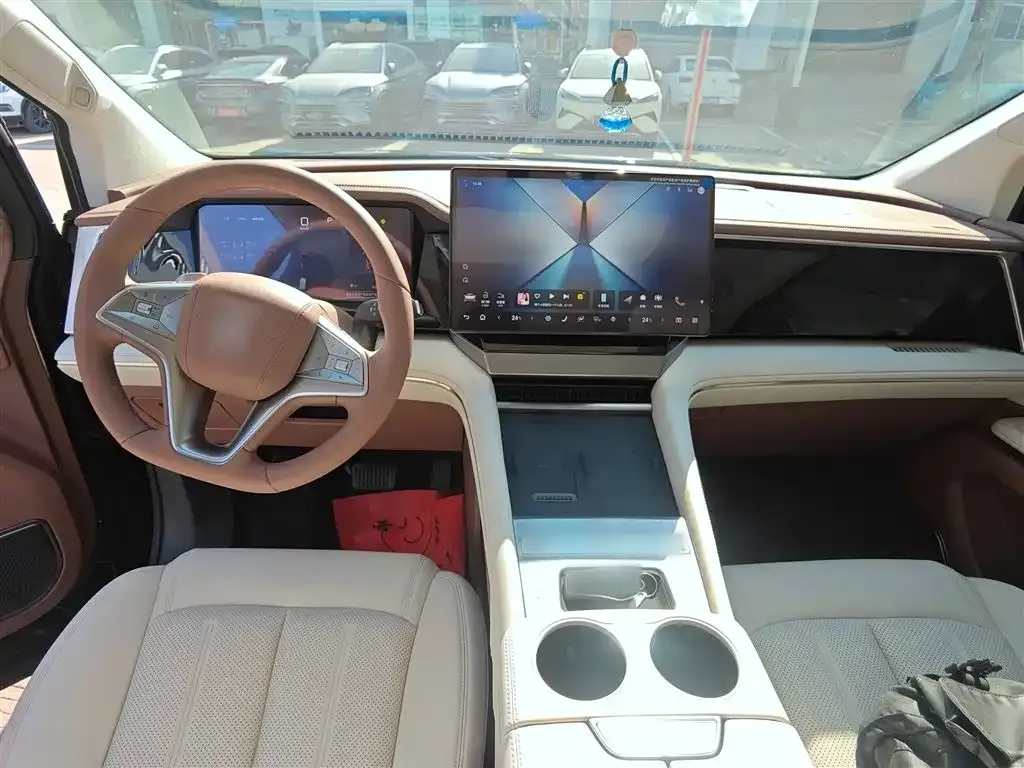 BYD Xia 2025 из CN, фото 4