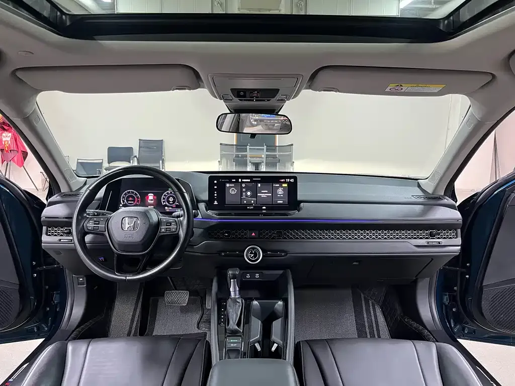 Honda Accord 2023 из CN, фото 7