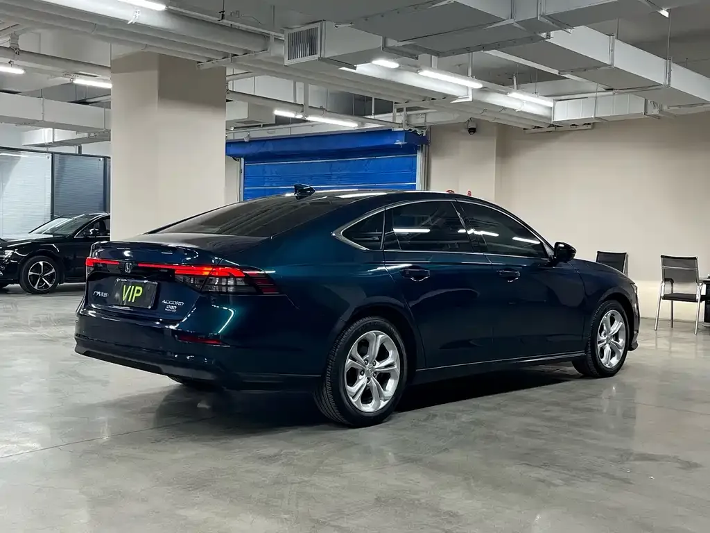 Honda Accord 2023 из CN, фото 2