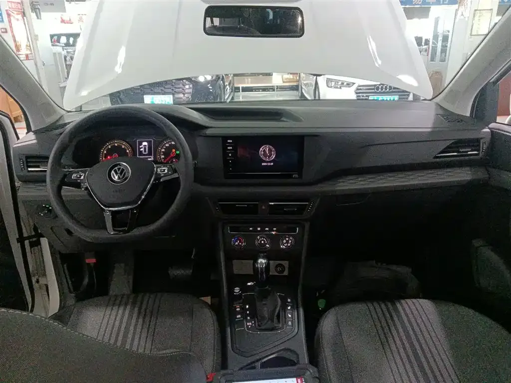 Volkswagen Tharu 2022 из CN, фото 3