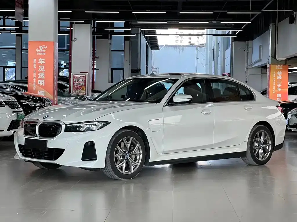 BMW i3 2023 из CN, фото 1