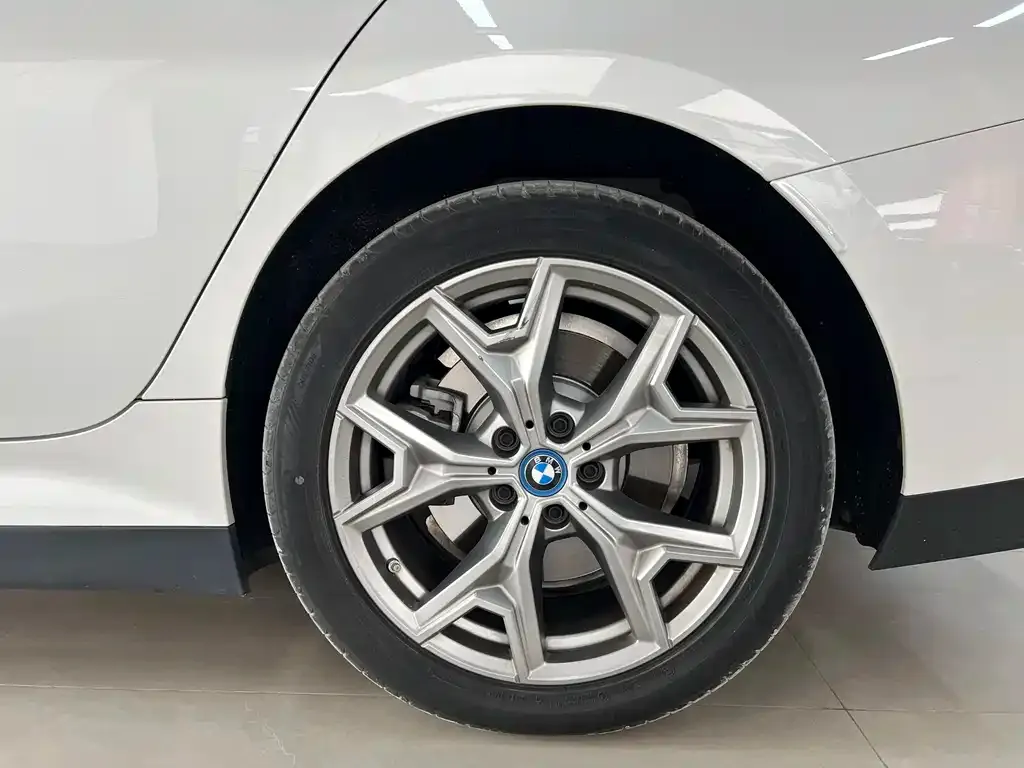 BMW i3 2023 из CN, фото 2