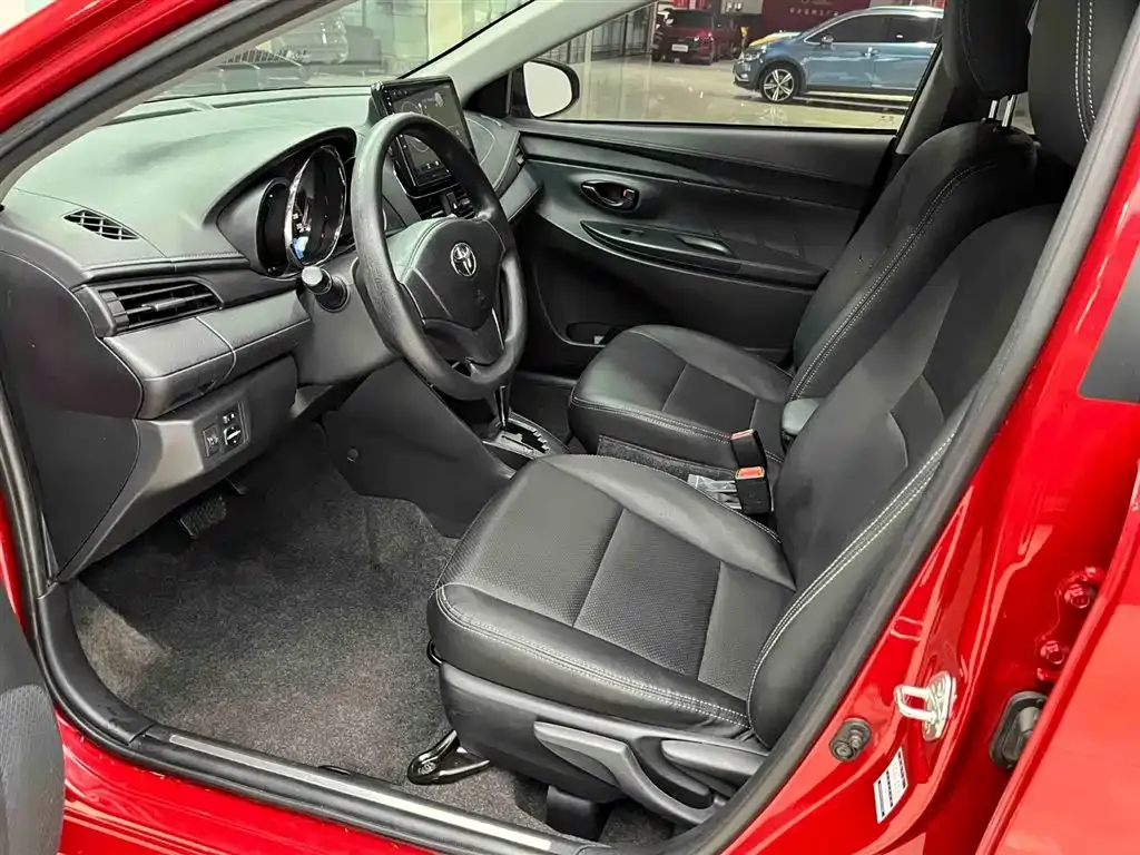Toyota Yaris L 2021 из CN, фото 10