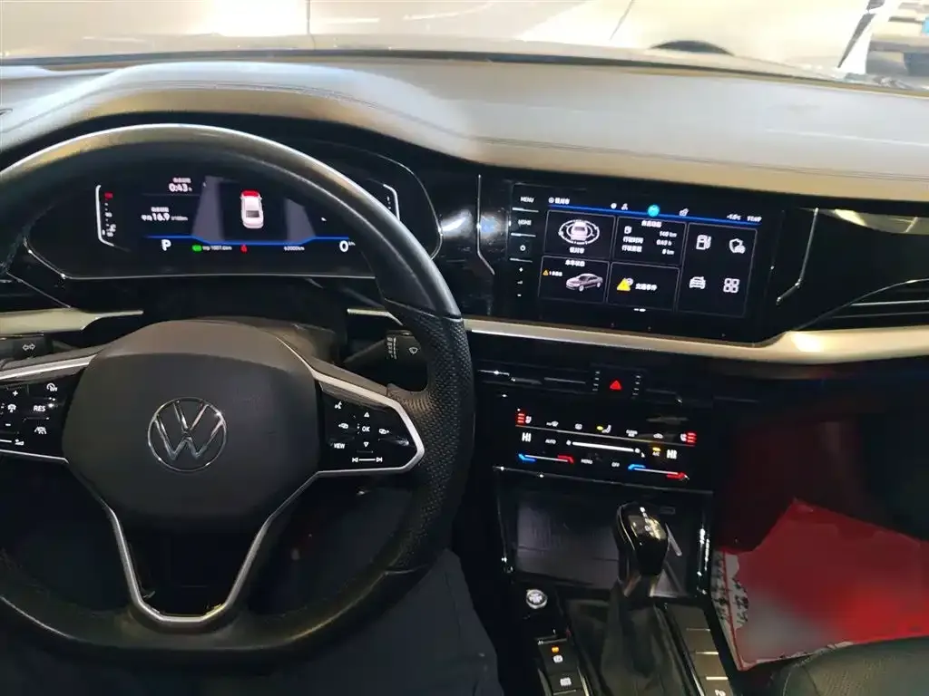 Volkswagen Passat 2023 из CN, фото 6