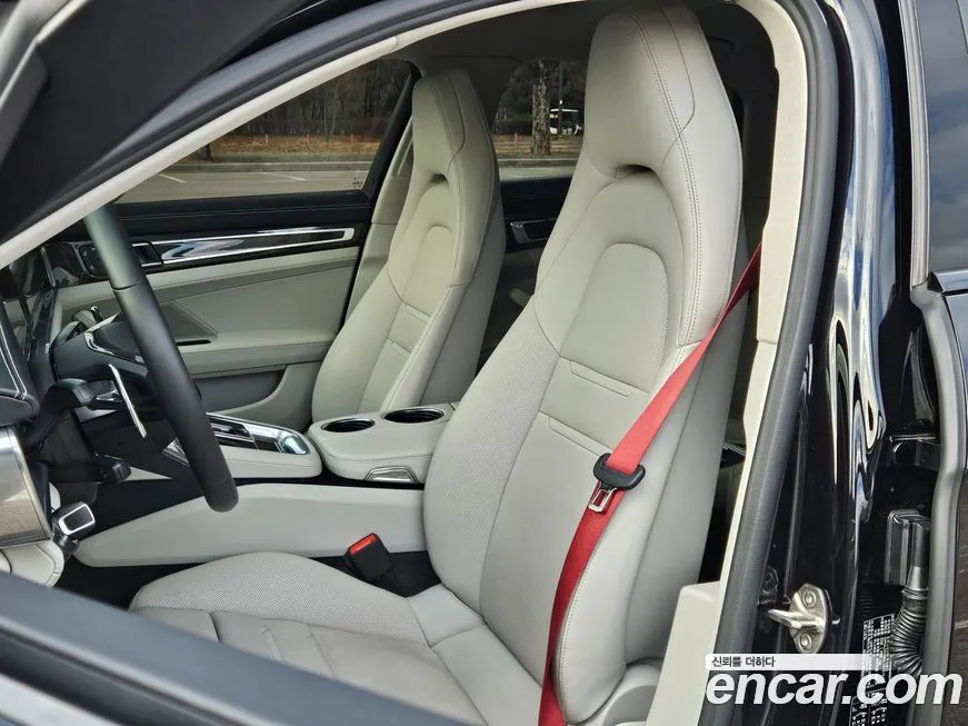 Porsche Panamera 2022 из KR, фото 5