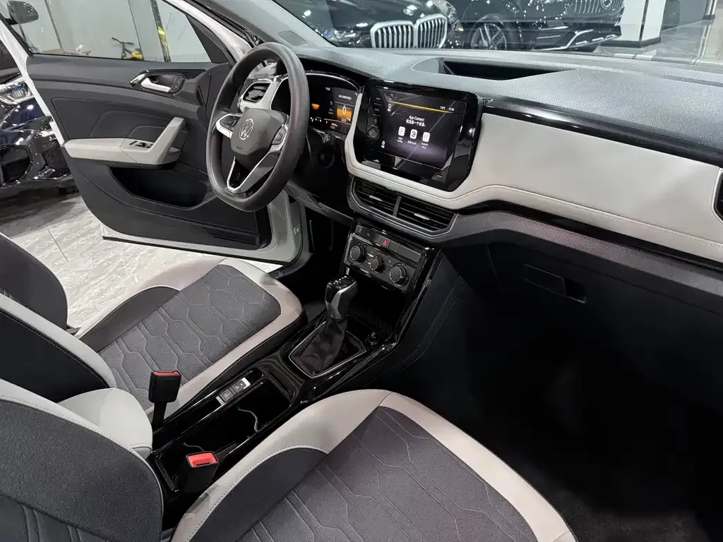 Volkswagen Tharu 2024 из CN, фото 7