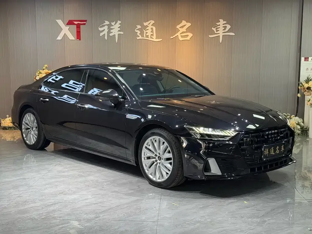 Audi A7L 2024 из CN, фото 8