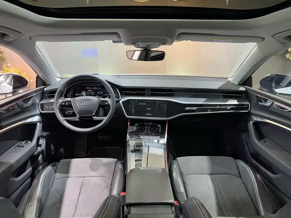 Audi A7L 2024 из CN, фото 5