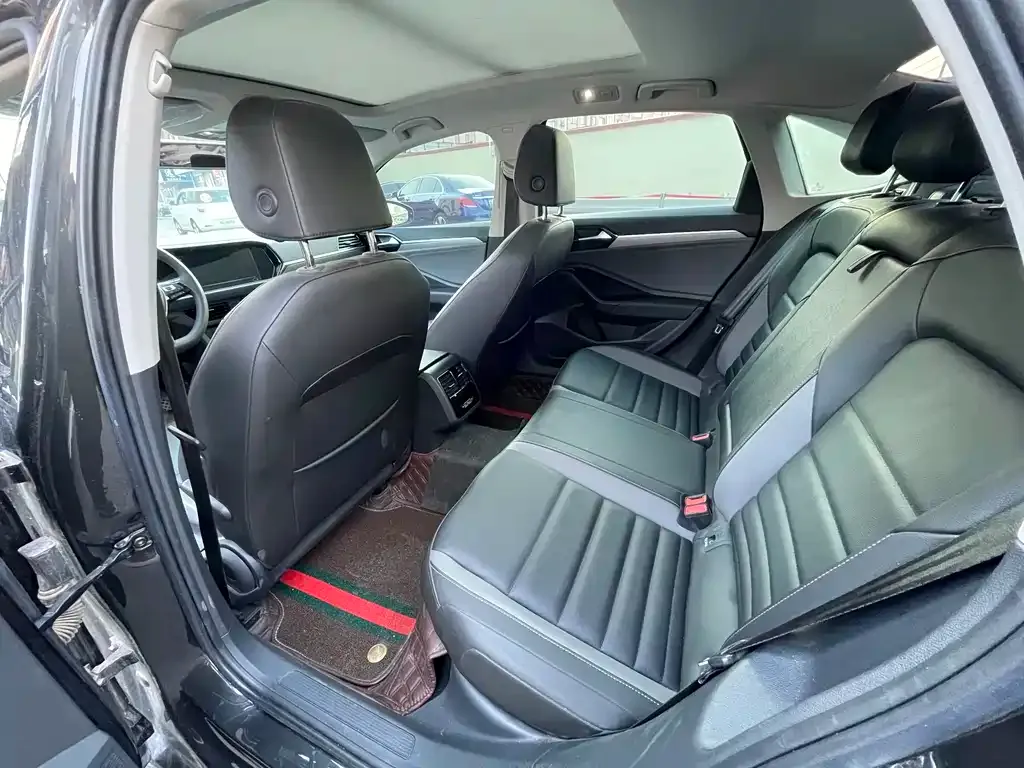 Volkswagen Sagitar 2022 из CN, фото 4