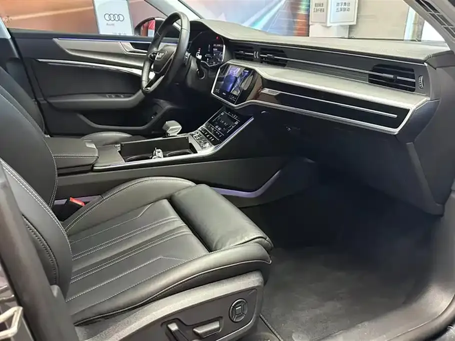 Audi A7 2024 из CN, фото 9