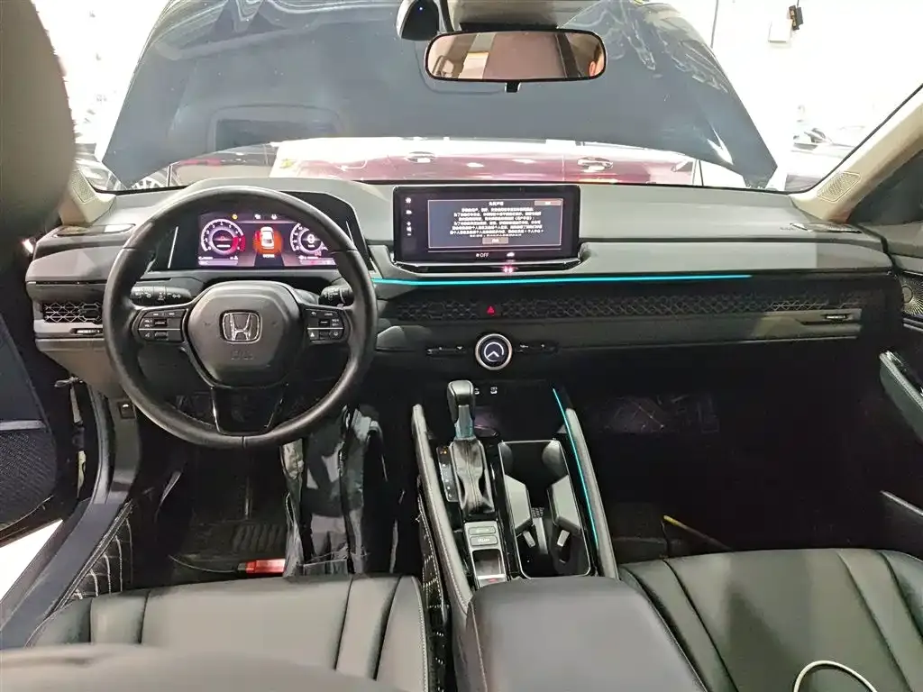 Honda Accord 2025 из CN, фото 4
