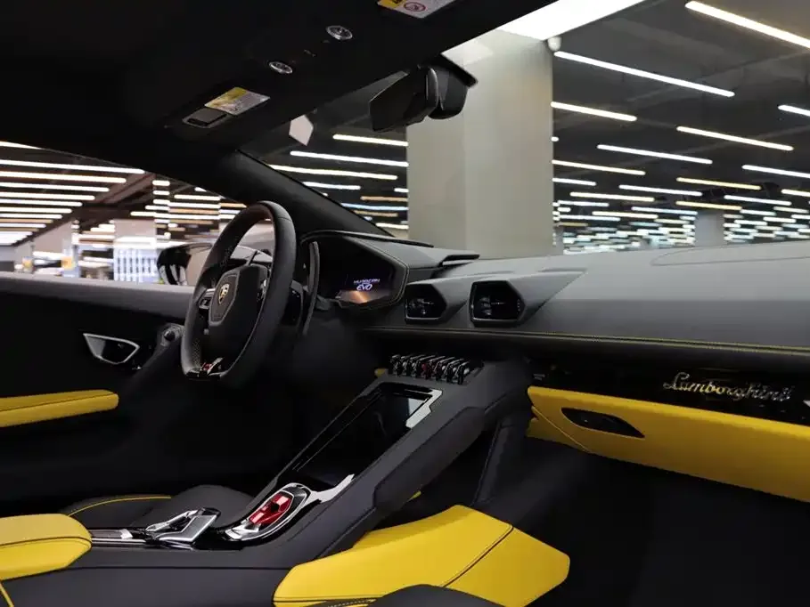Lamborghini Huracan 2022 из CN, фото 6