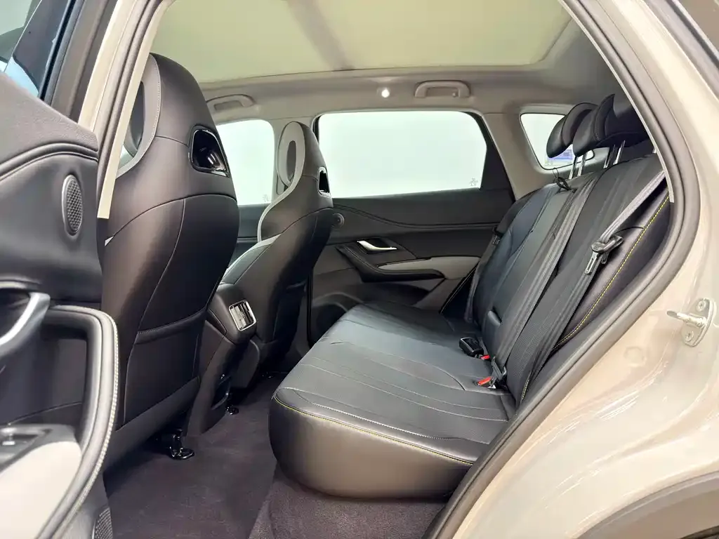BYD Seal 05 DM-i — фото 3