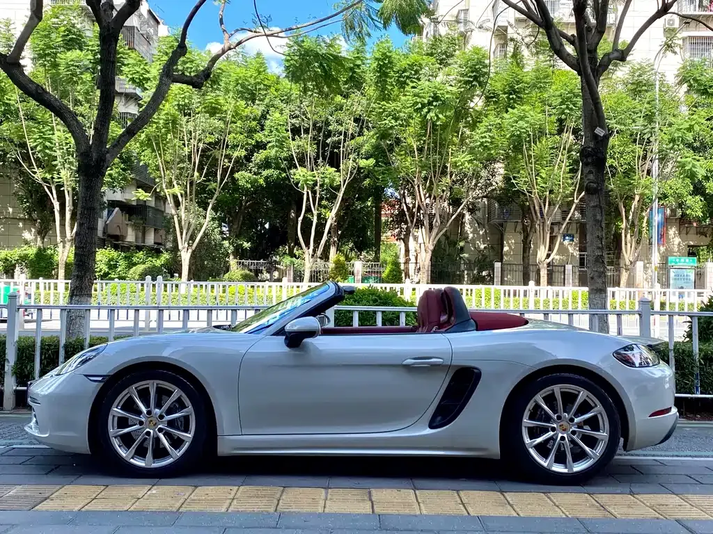 Porsche 718 2022 из CN, фото 6
