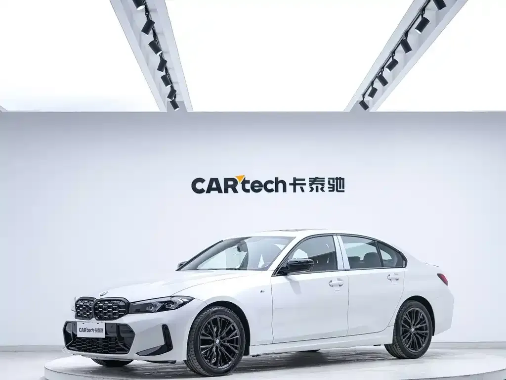 BMW 3 Series 2023 из CN, фото 1
