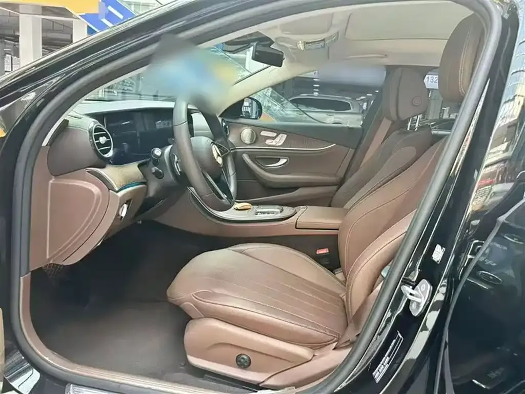 Mercedes-Benz E-Class 2023 из CN, фото 10