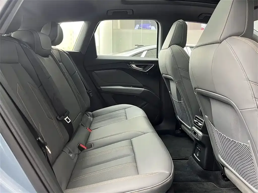 Audi Q4 e-tron 2024 из CN, фото 8