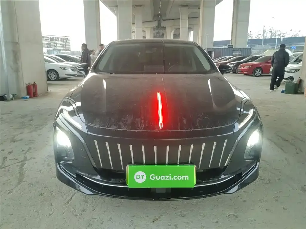 Hongqi E-QM5 2023 из CN, фото 3