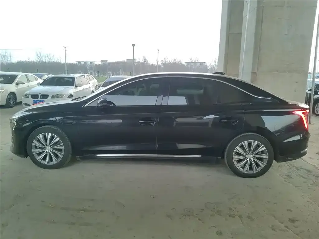 Hongqi E-QM5 2023 из CN, фото 5