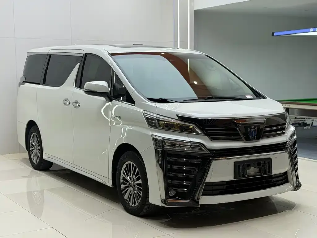 Toyota Vellfire 2023 из CN, фото 9