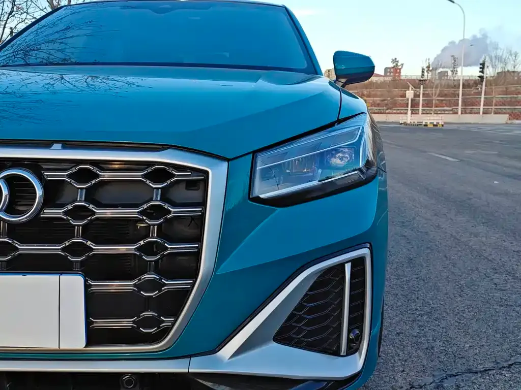 Audi Q2L 2023 из CN, фото 10