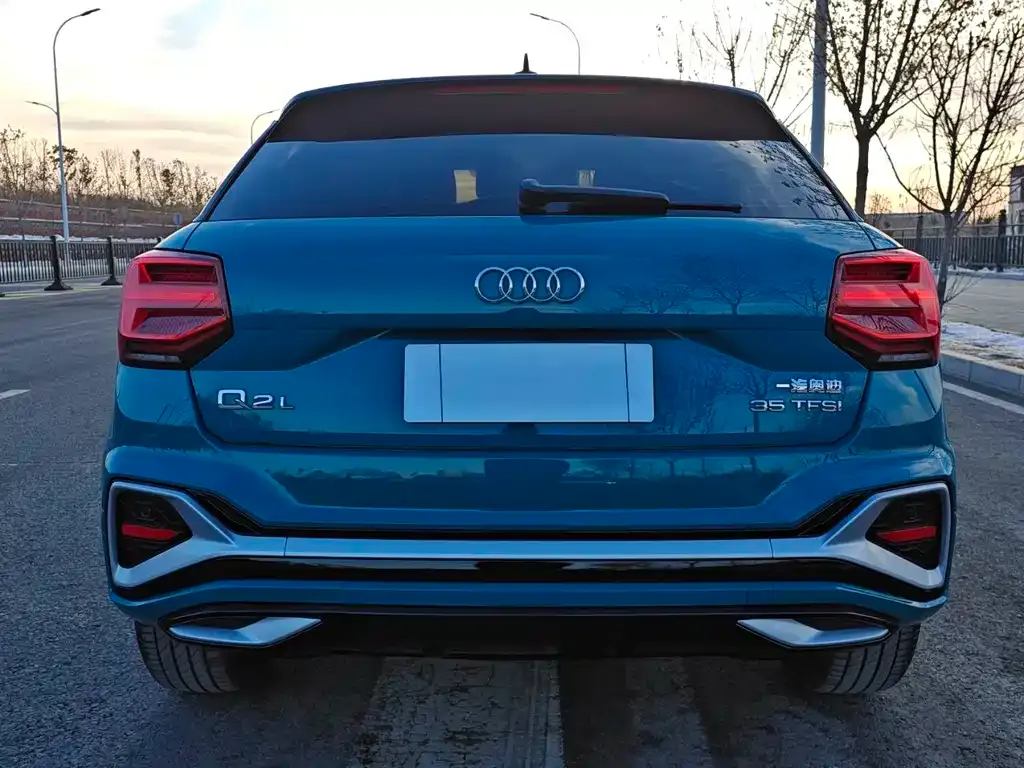 Audi Q2L 2023 из CN, фото 8