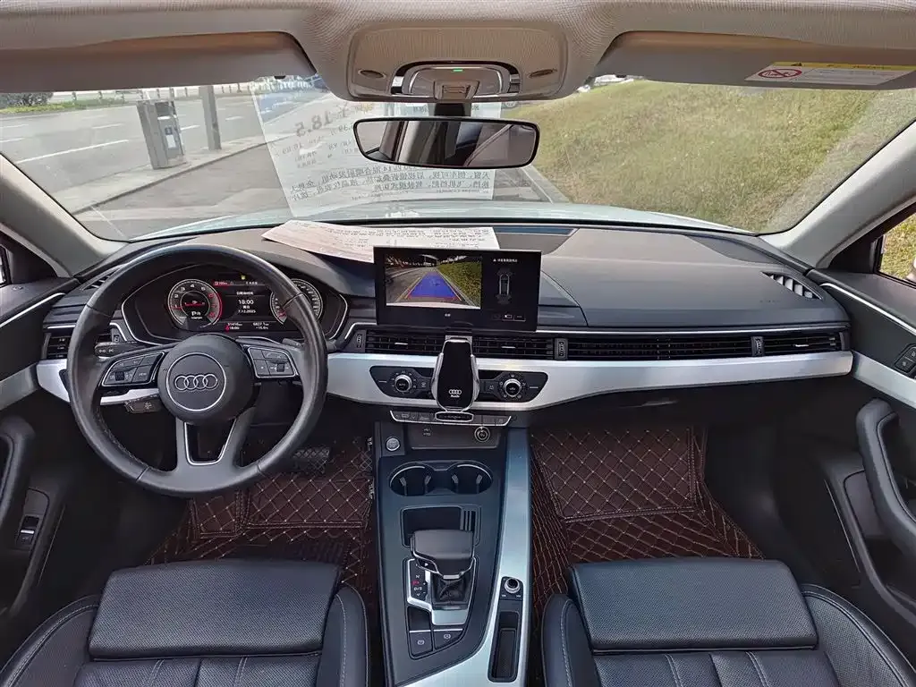 Audi A4L 2023 из CN, фото 7