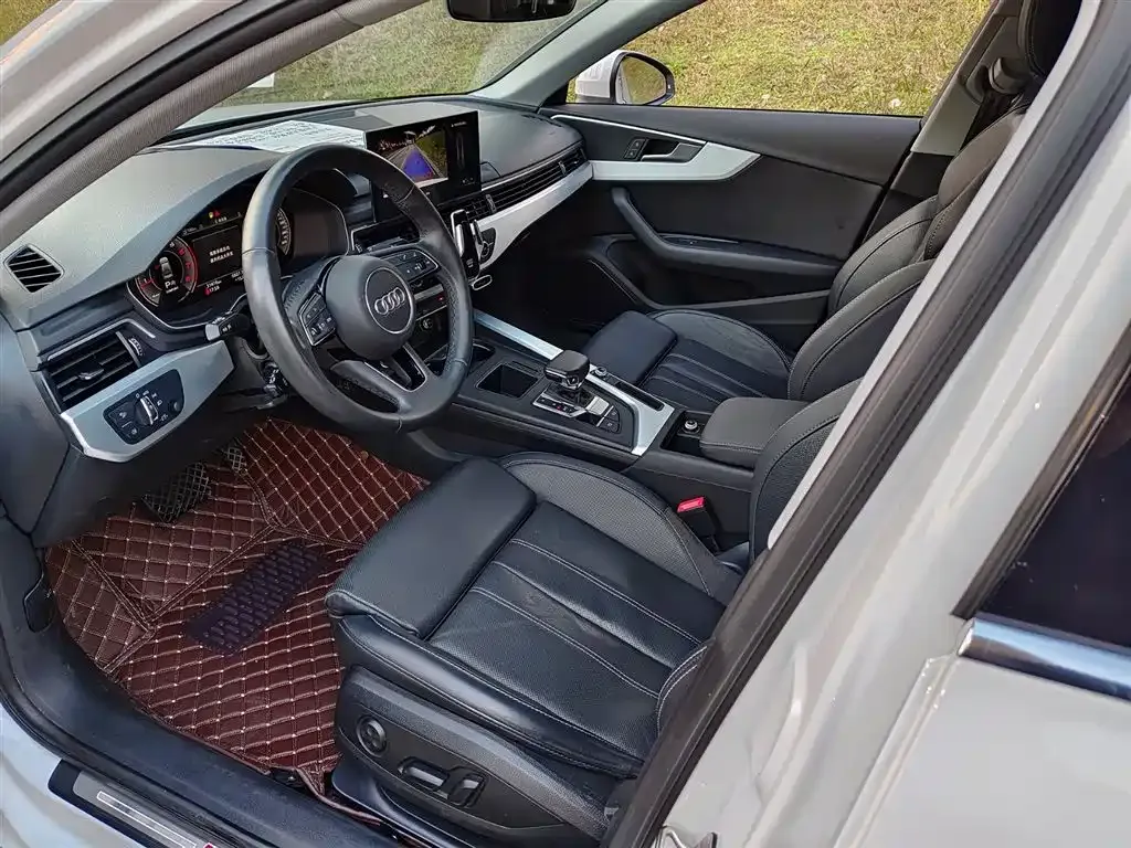 Audi A4L 2023 из CN, фото 6