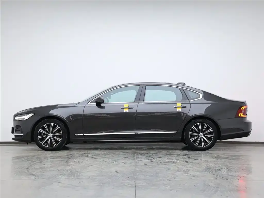 Volvo S90 2025 из CN, фото 6