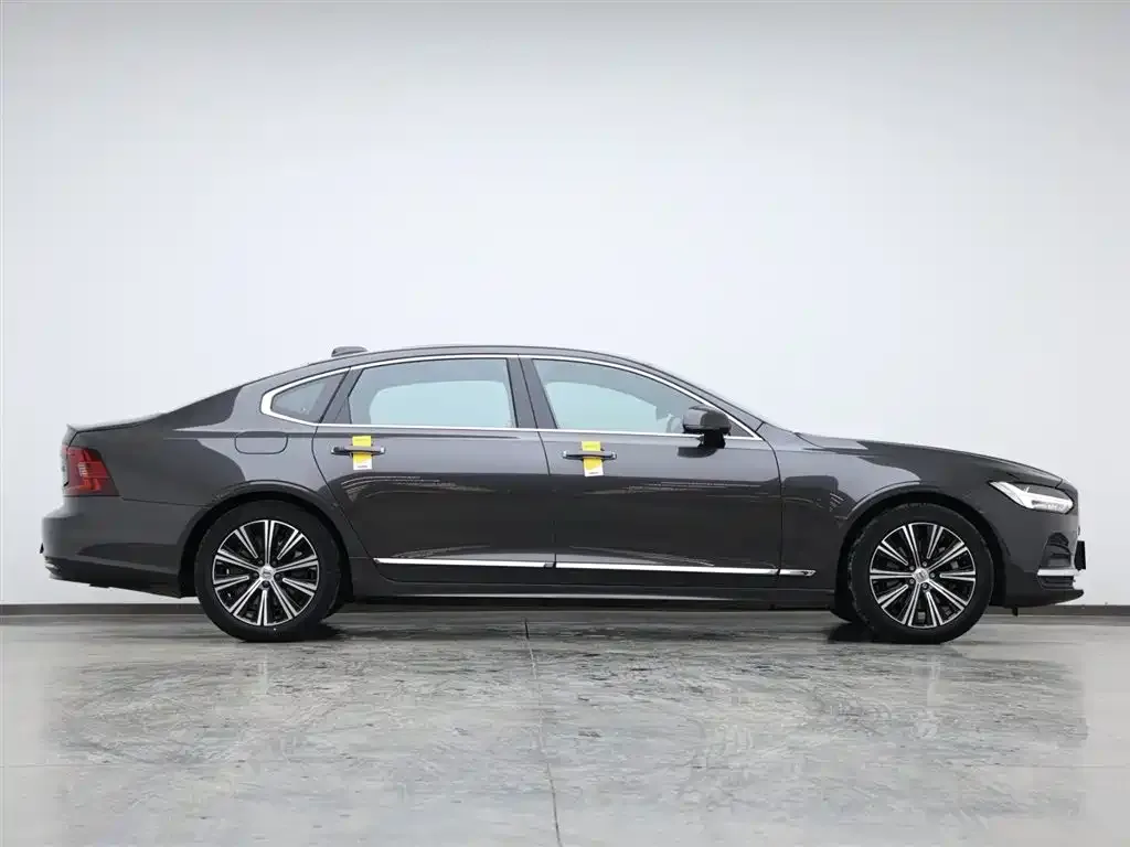Volvo S90 2025 из CN, фото 4