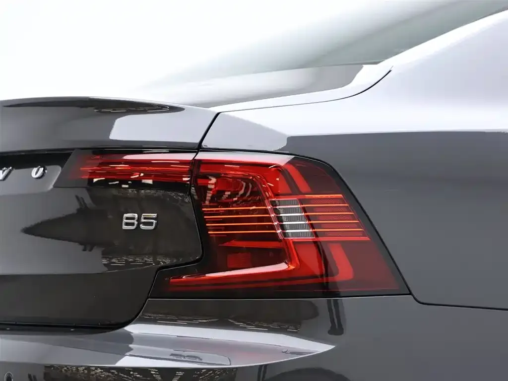 Volvo S90 2025 из CN, фото 2