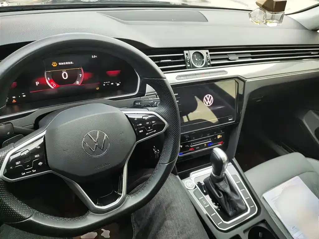 Volkswagen Magotan 2024 из CN, фото 5