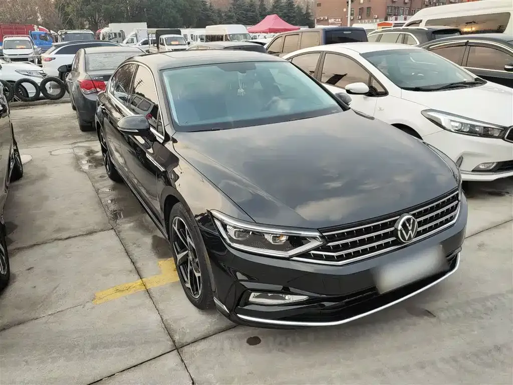 Volkswagen Magotan 2024 из CN, фото 4