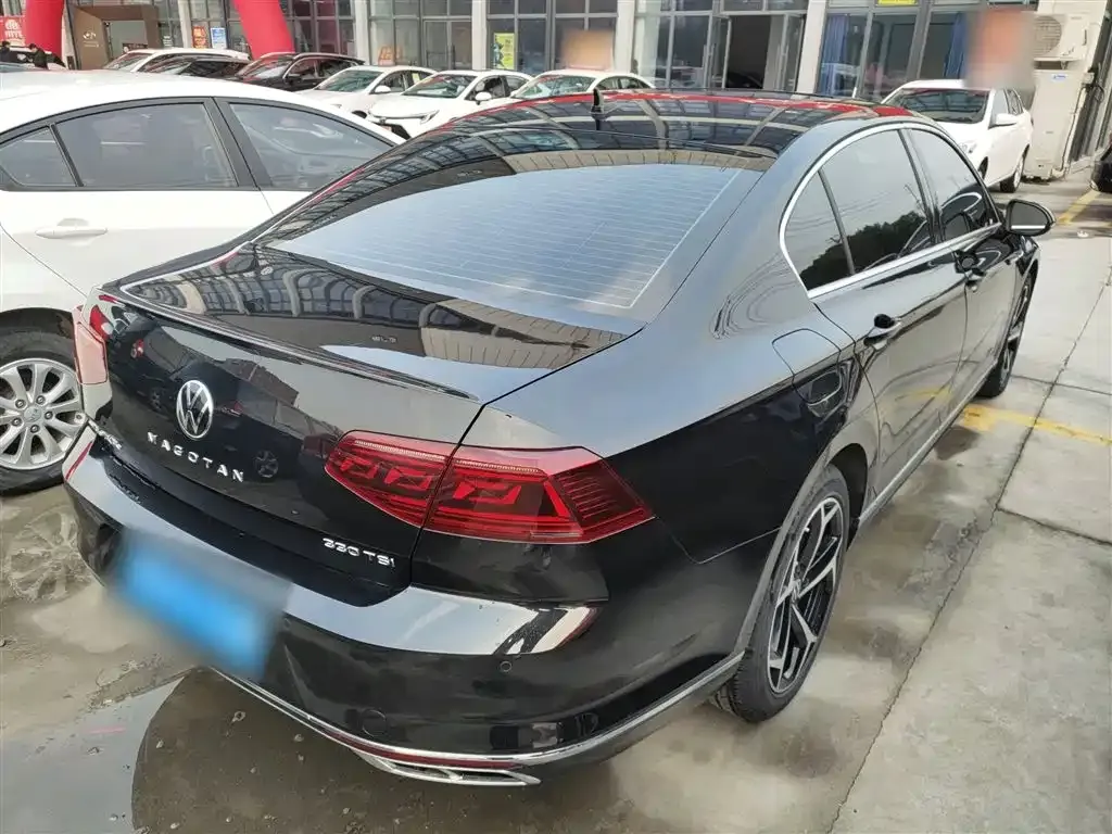Volkswagen Magotan 2024 из CN, фото 8