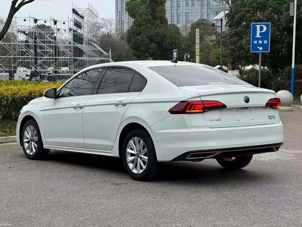 Volkswagen Bora 2022 из CN, фото 10