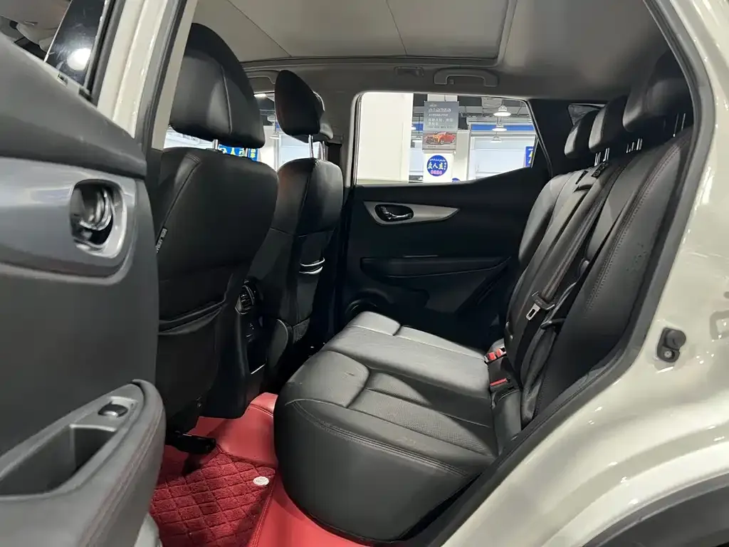 Nissan Qashqai 2023 из CN, фото 8