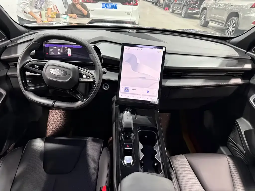 Geely Boyue 2023 из CN, фото 2