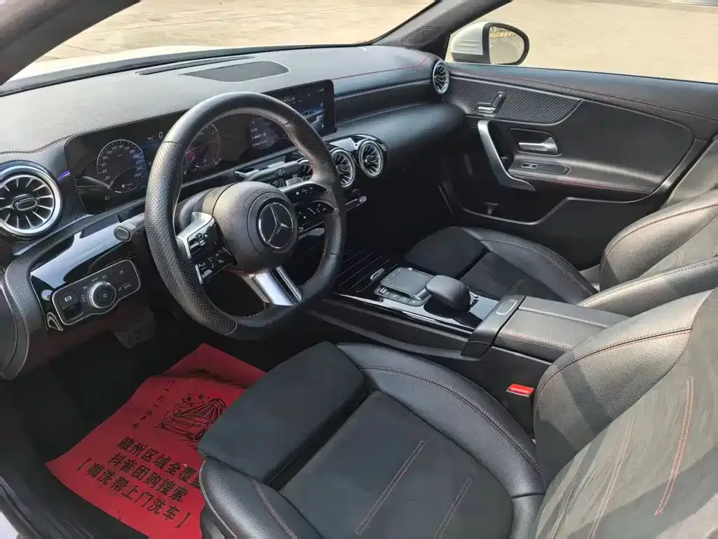 Mercedes-Benz A-Class 2024 из CN, фото 4