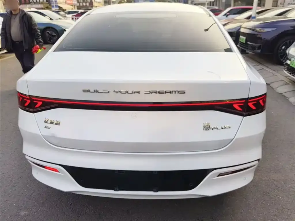 BYD Qin PLUS 2023 из CN, фото 2