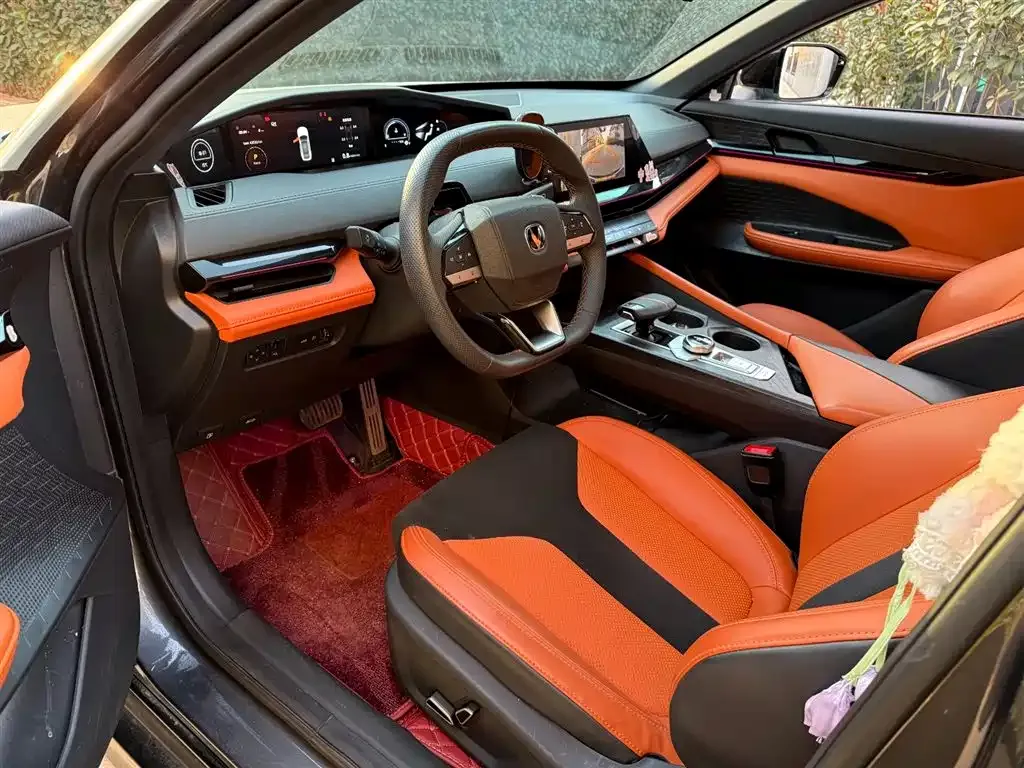 Changan UNI-V 2023 из CN, фото 3